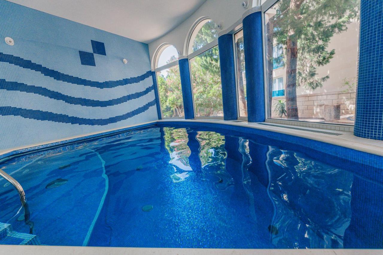 Villa Atrium Макарска Екстериор снимка