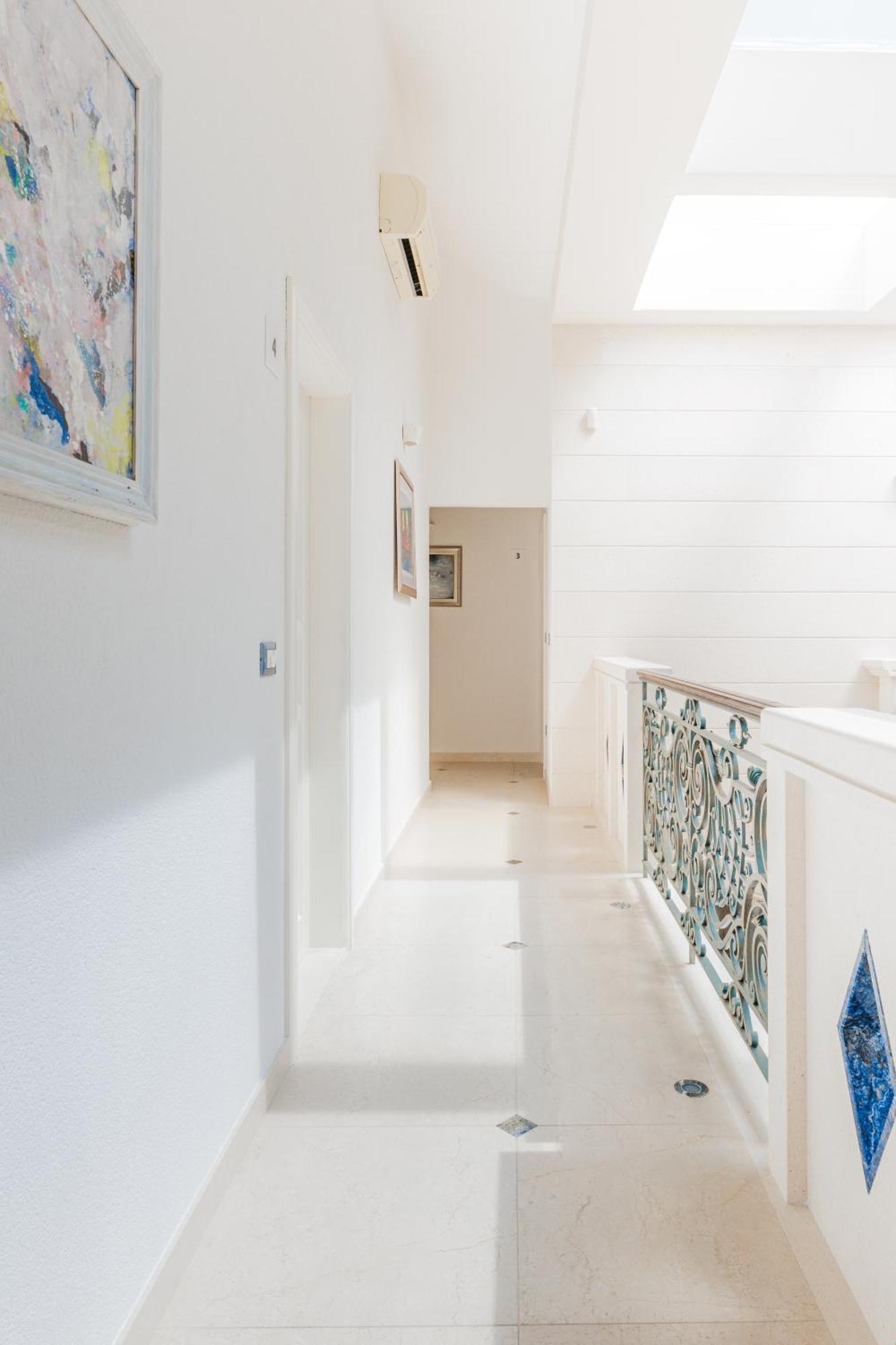 Villa Atrium Макарска Екстериор снимка